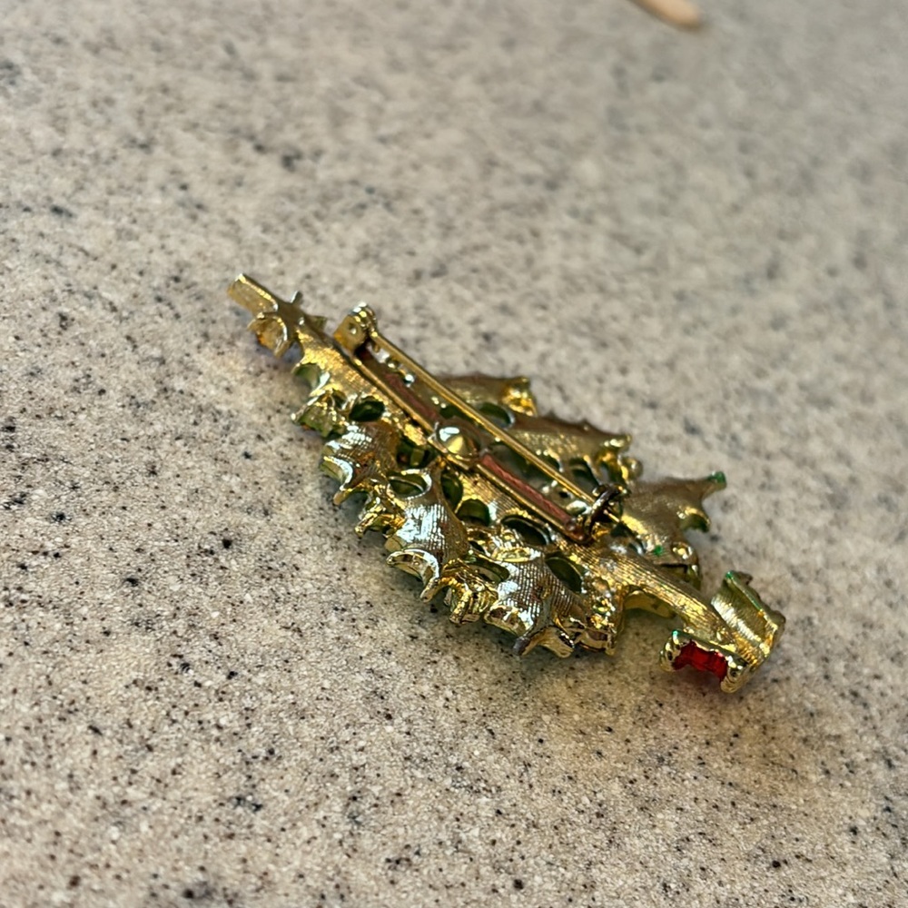 Christmas Tree Pin - Picture 2 of 2